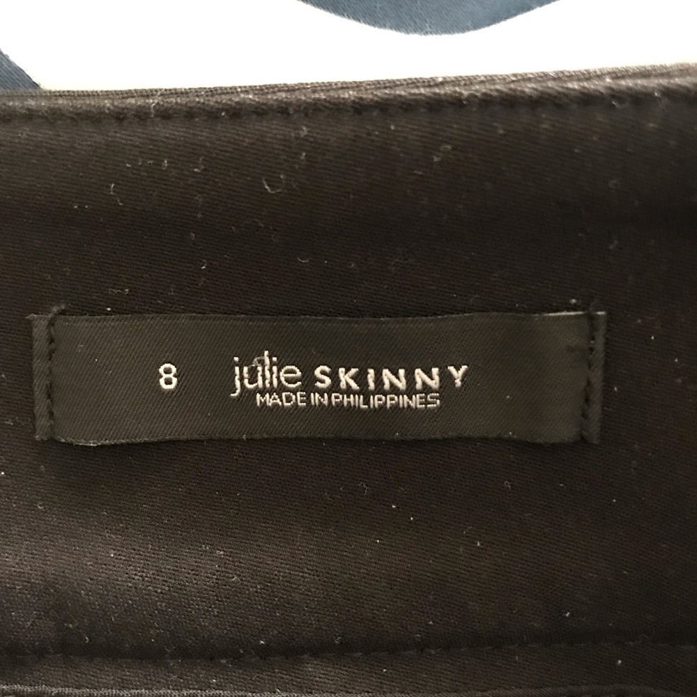 2 pair- Loft Julie Skinny pants black and navy